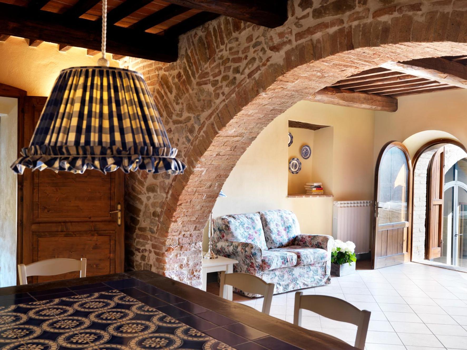 Agriturismo Piettorri Casole dʼElsa Habitación foto